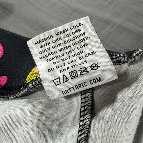 Hello Kitty Suspender Skirt Womens 2X Kawaii Anime Skater Nerdcore Hot Topic - Picture 12 of 12